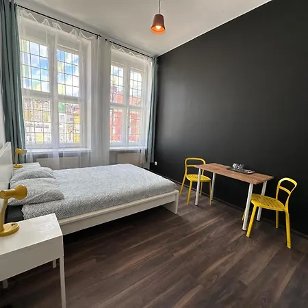 Apolla 12 Lejlighedshotel