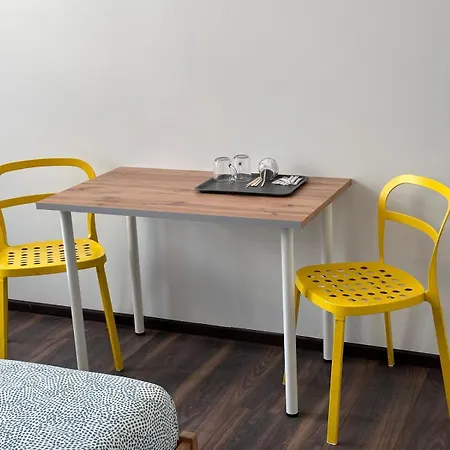 Apolla 12 Apartahotel *