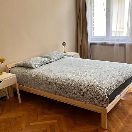 شقة فندقية Apolla 12 *