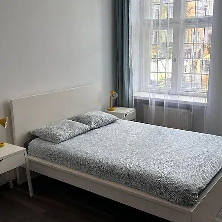 Apartahotel Apolla 12 *