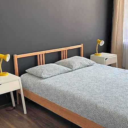 Apolla 12 Апарт-готель