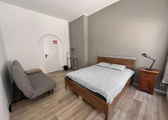 公寓式酒店 Apolla 12 波兹南