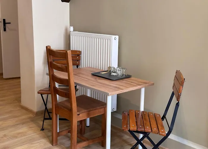 Apolla 12 公寓式酒店 波兹南