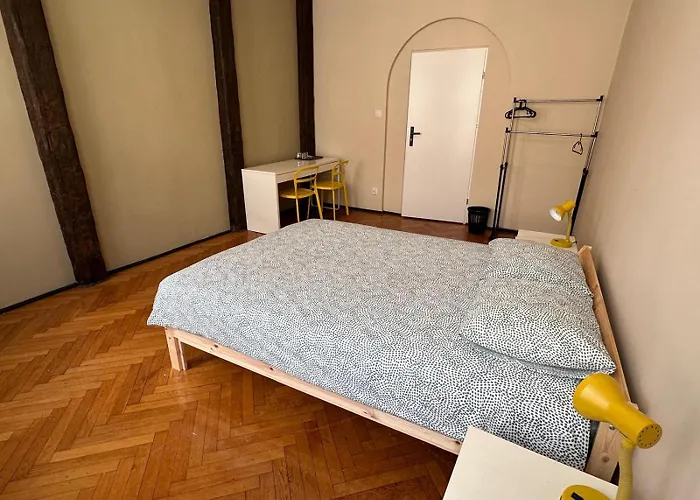 公寓式酒店 Apolla 12 波兹南