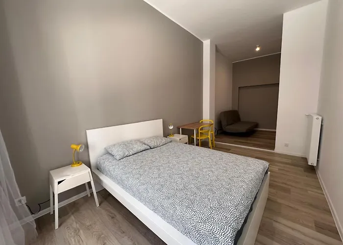 公寓式酒店 Apolla 12 波兹南