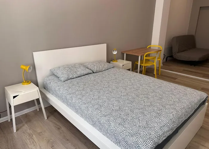 Apolla 12 Aparthotel